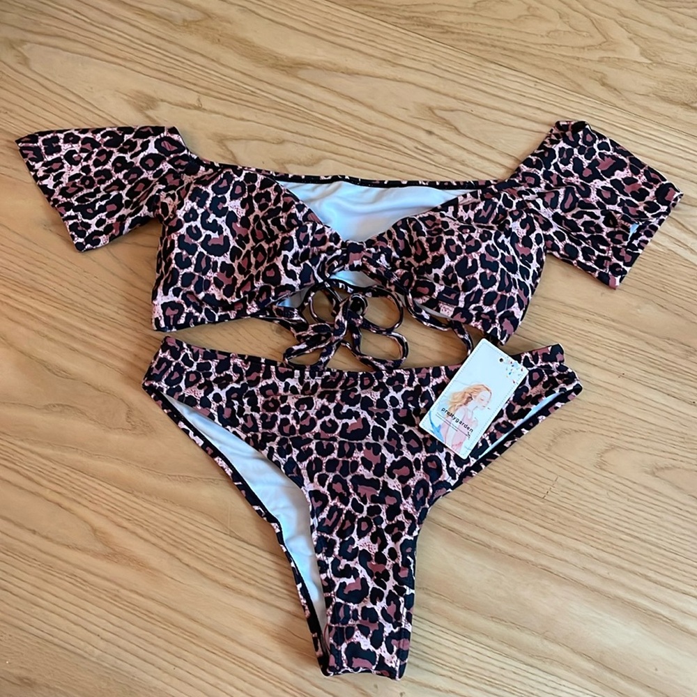 NWT Pretty Garden animal print, two-piece bikini, extra large
